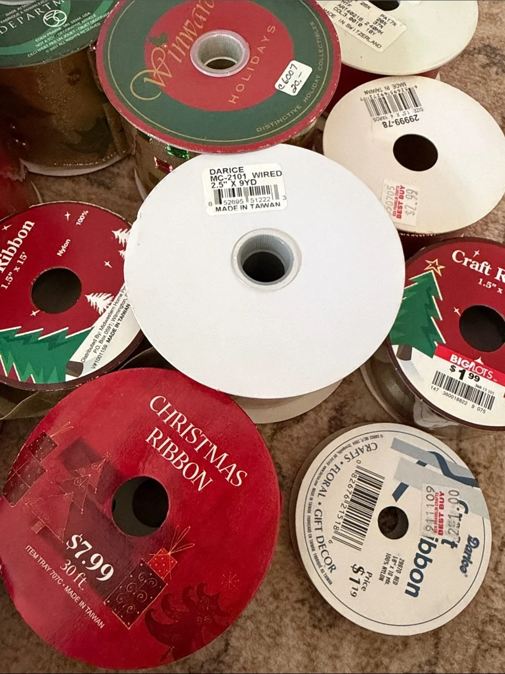 17-Roll Christmas Holiday Wired Ribbon Bundle Red Green Gold New
